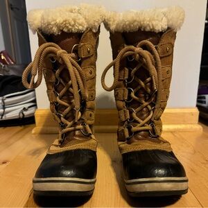 SOREL Tofino II, Camel Brown and Black Lace-Up Winter Boots